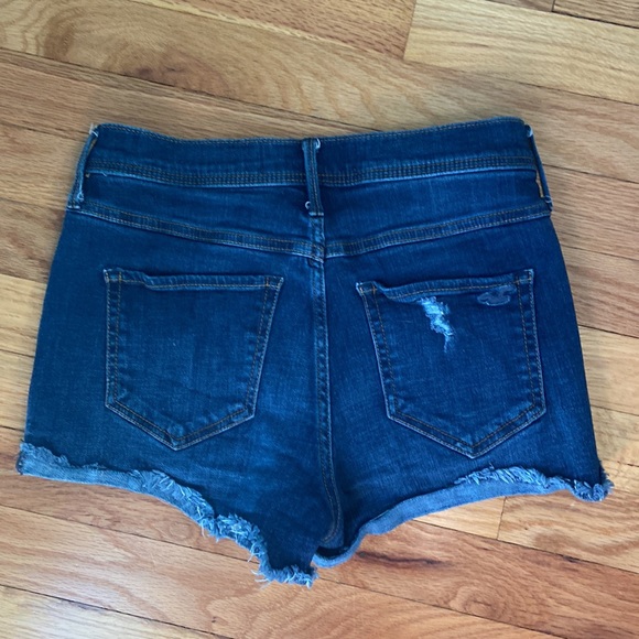Hollister Jean shorts in great condition - Picture 2 of 3